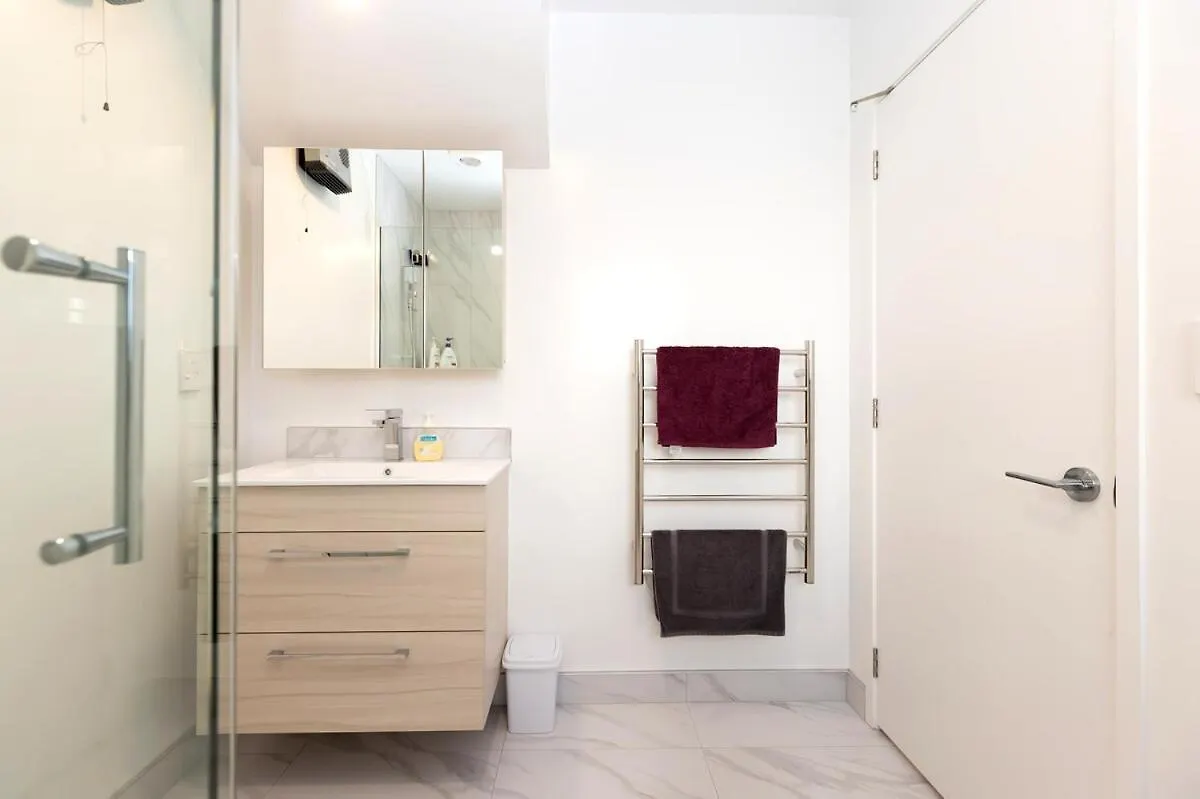 Brand New 2 Bed Ocean View! Villa Christchurch
